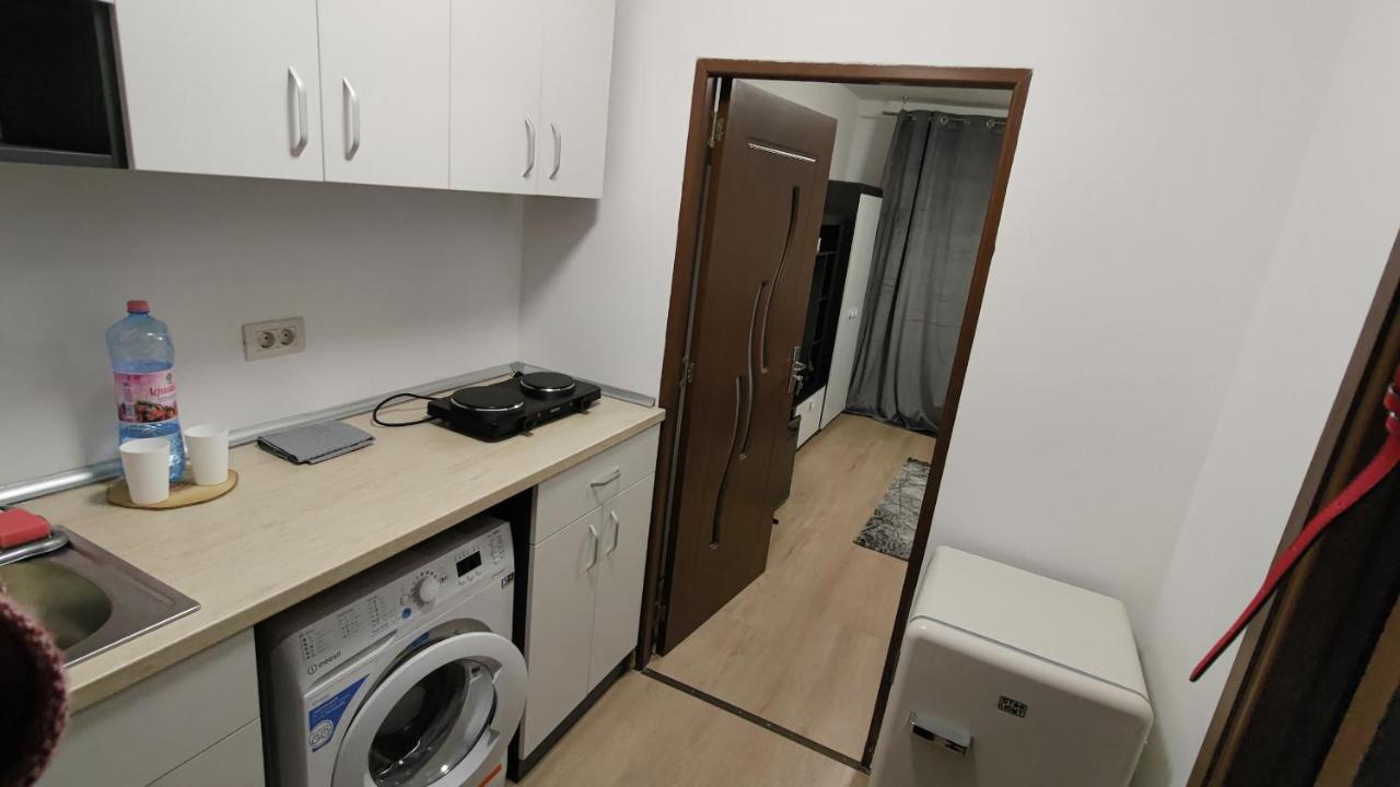 Garsoniera 30Mp Chrysflatty1 - Free Netflix Apartment Arad Ngoại thất bức ảnh